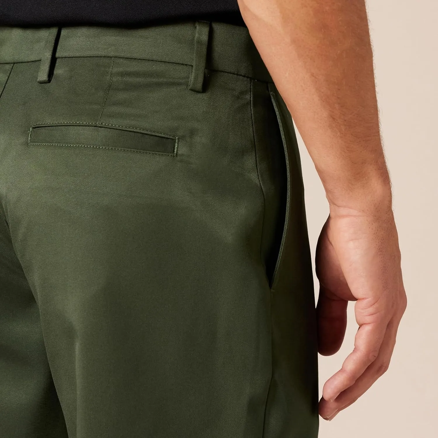 Amazon Essentials Men's Athletic-fit Stretch Golf Pants (Available in Big & Tall)