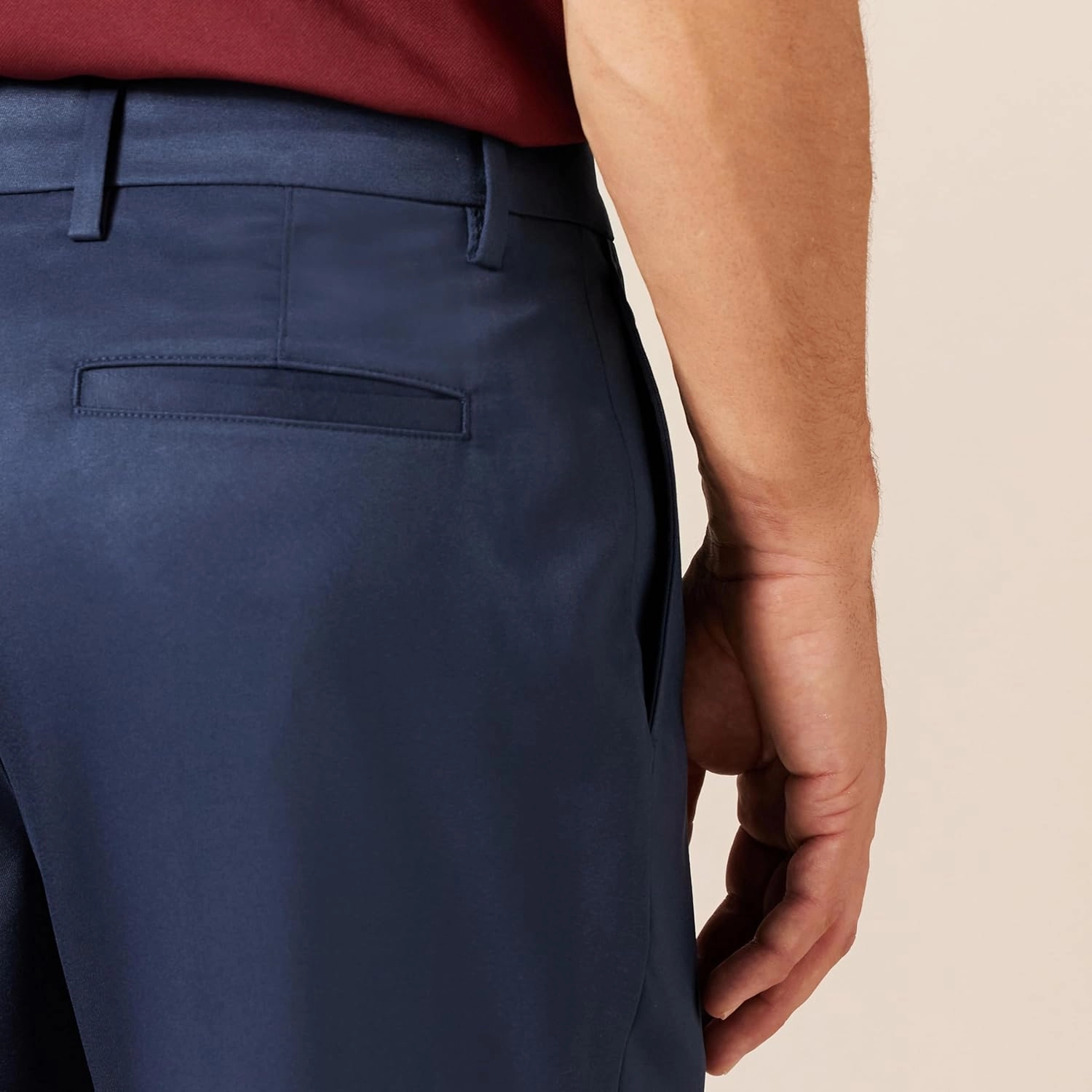 Amazon Essentials Men's Athletic-fit Stretch Golf Pants (Available in Big & Tall)