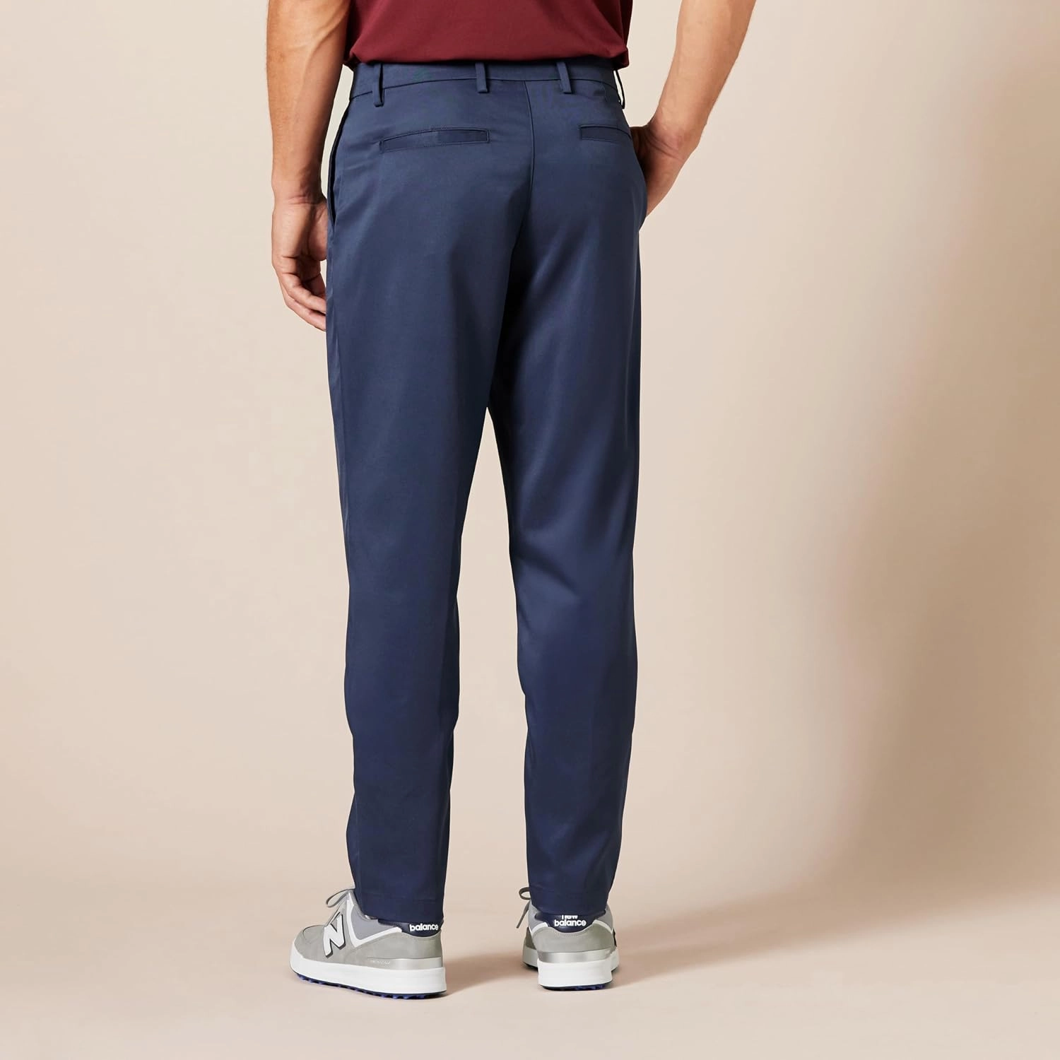 Amazon Essentials Men's Athletic-fit Stretch Golf Pants (Available in Big & Tall)