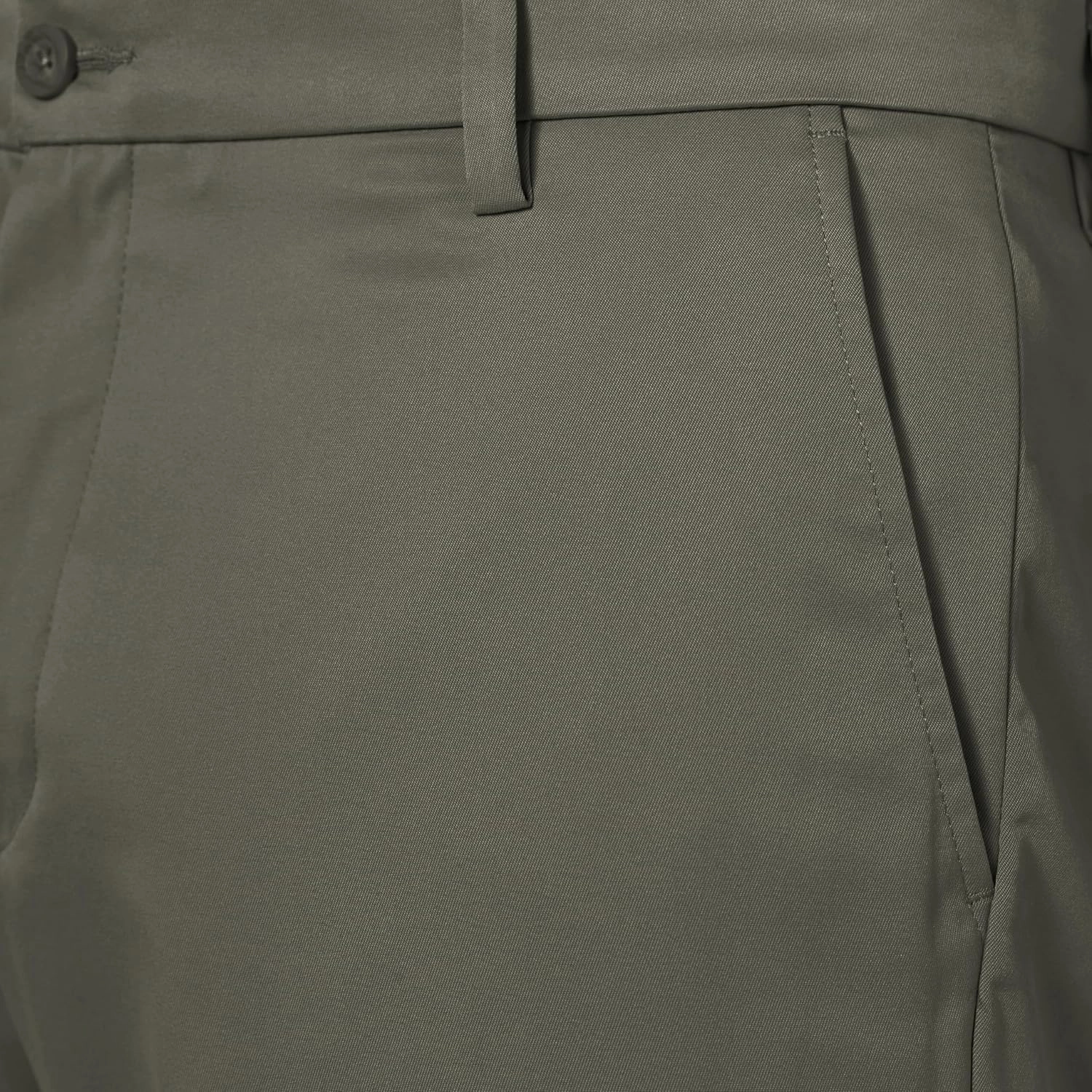 Amazon Essentials Men's Classic-Fit Stretch Golf Pant (Available in Big & Tall)