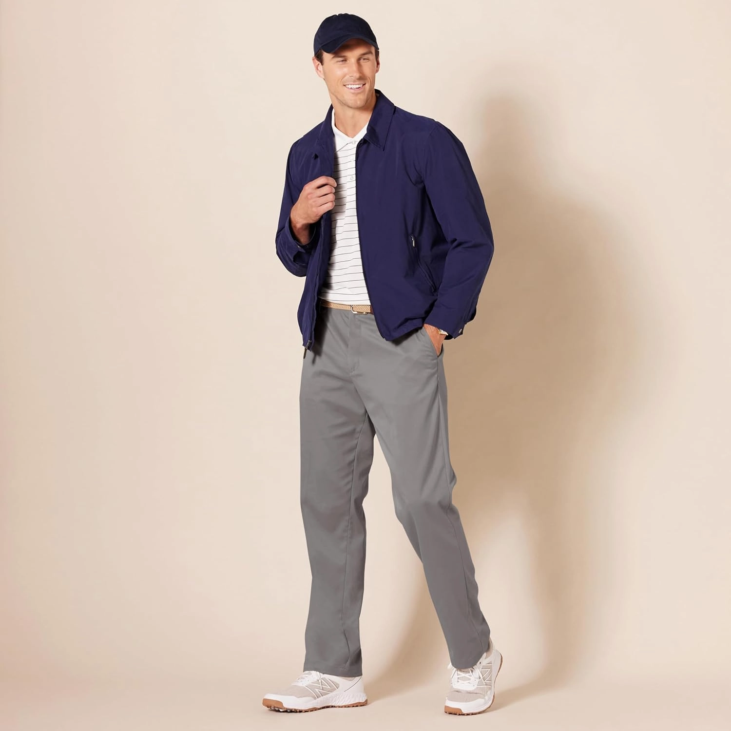 Amazon Essentials Men's Classic-Fit Stretch Golf Pant (Available in Big & Tall)