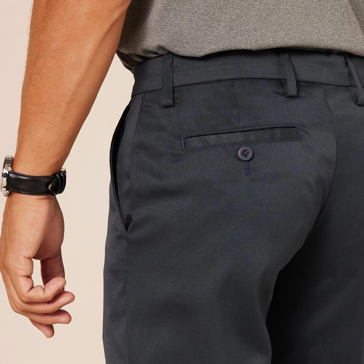 Amazon Essentials Men's Slim-Fit Stretch Golf Pant