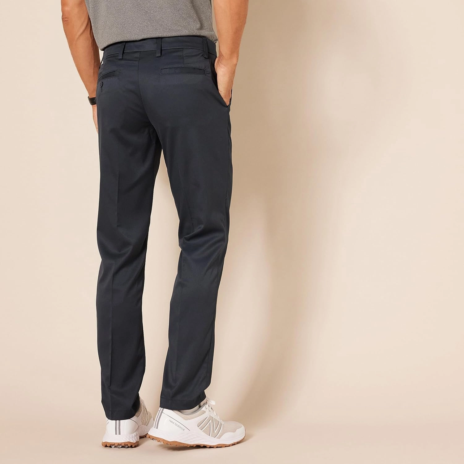 Amazon Essentials Men's Slim-Fit Stretch Golf Pant