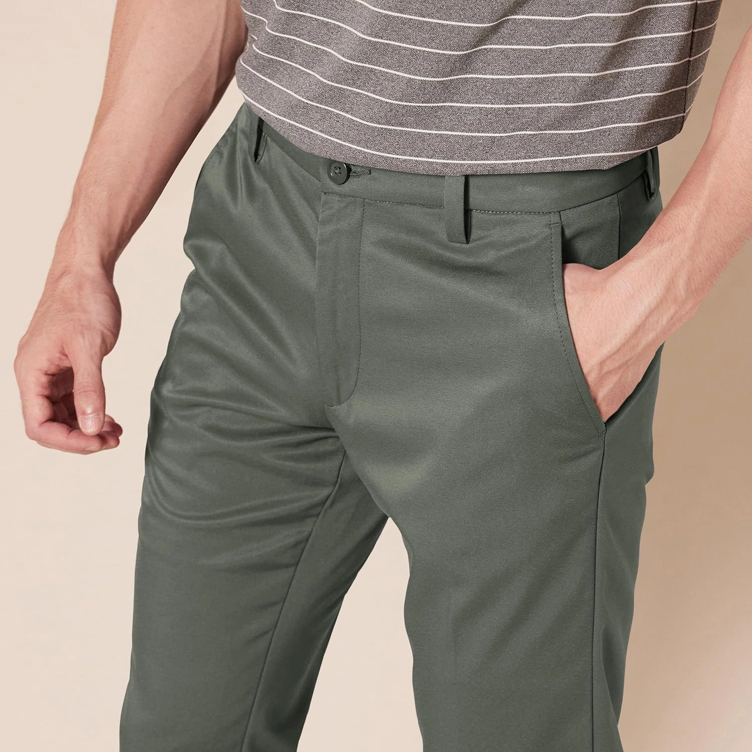 Amazon Essentials Men's Slim-Fit Stretch Golf Pant