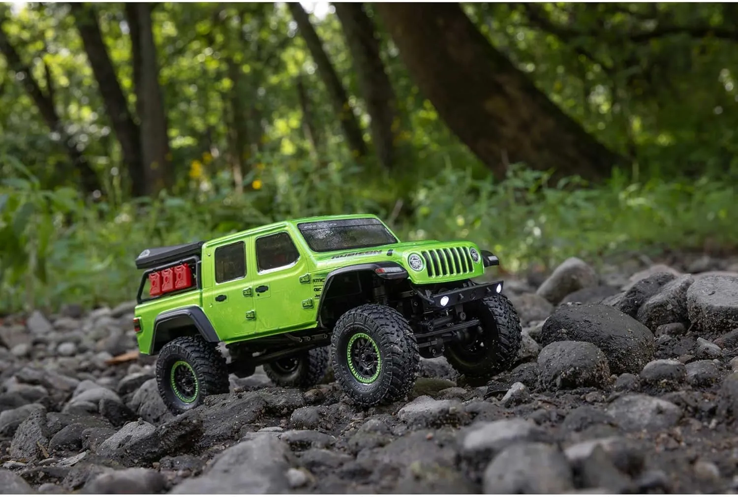 Axial RC Truck SCX24 Jeep Gladiator 4 Wheel Drive Rock Crawler Brushed RTR Nothing Needed to Complete Ready-to-Run Green AXI00005V2T3, Remote Control Car, RC Car, RC Crawler