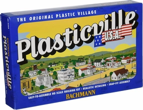 Bachmann Trains - PLASTICVILLE U.S.A. BUILDINGS – CLASSIC KITS - SPLIT LEVEL HOUSE - HO Scale
