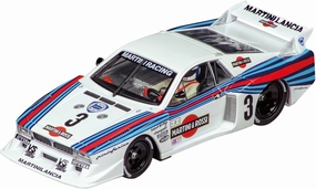 Carrera 27734 Lancia Beta Montecarlo Turbo Martini Racing No.8 1981 1:32 Scale Analog Slot Car Racing Vehicle Evolution Slot Car Race Tracks