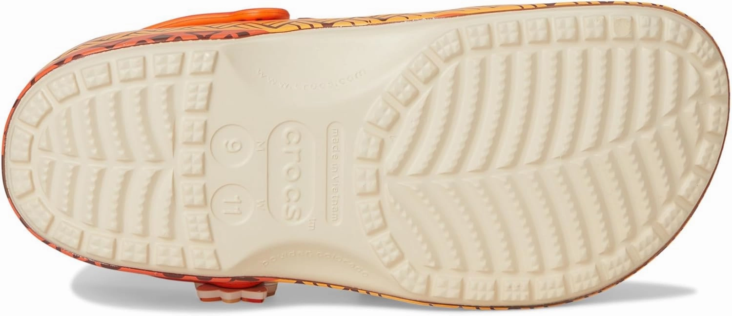 Crocs Unisex-Adult Disney Moana Classic Clogs