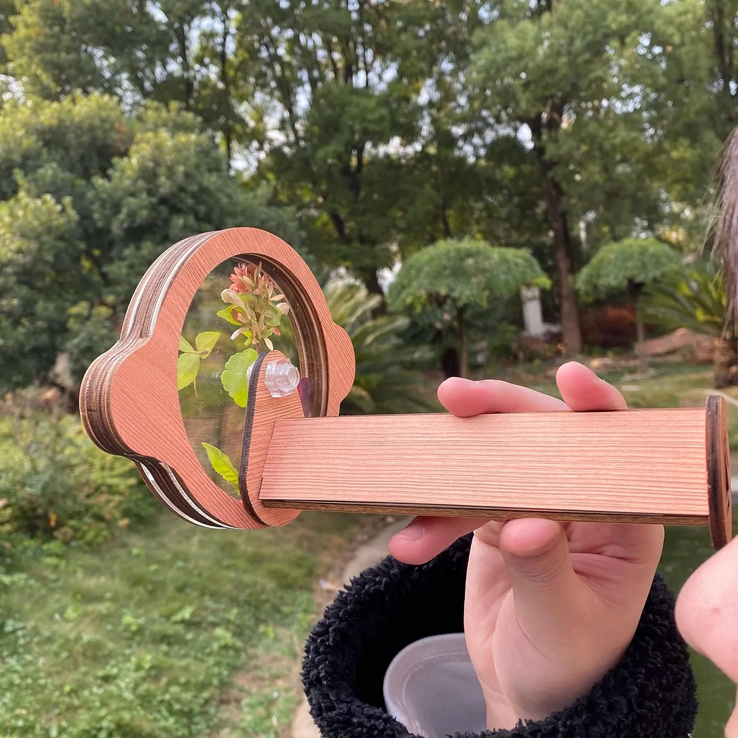 DIY Kaleidoscope Kit for Kids, Outdoor Classic Handmade Education Toys, Magic Wooden Rotating Kaleidoscope Making Set Gift for Nature Lovers (1 Pc Planets)