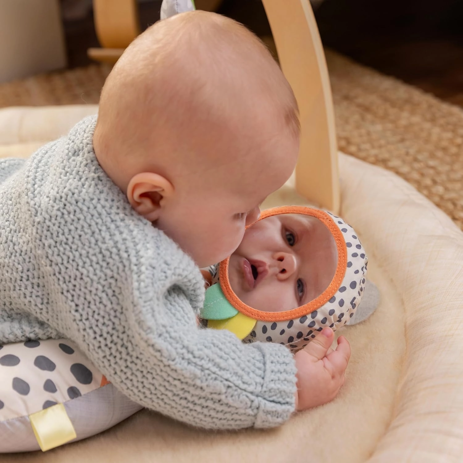 Ingenuity Every Season Plush Lambswool Baby Play Gym and Play Mat, Breathable, Tummy Time Mat, 0  Months - Natural