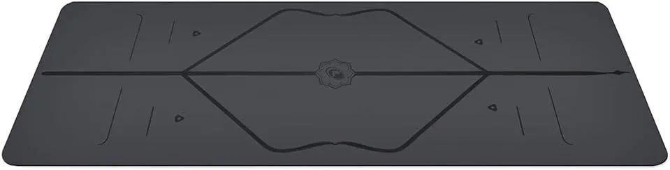 Liforme Travel Yoga mat – Patented Alignment System, Warrior-Like Grip, Non-Slip, Eco-Friendly, Ultra-Lightweight and Sweat Resistant, Made with Natural Rubber