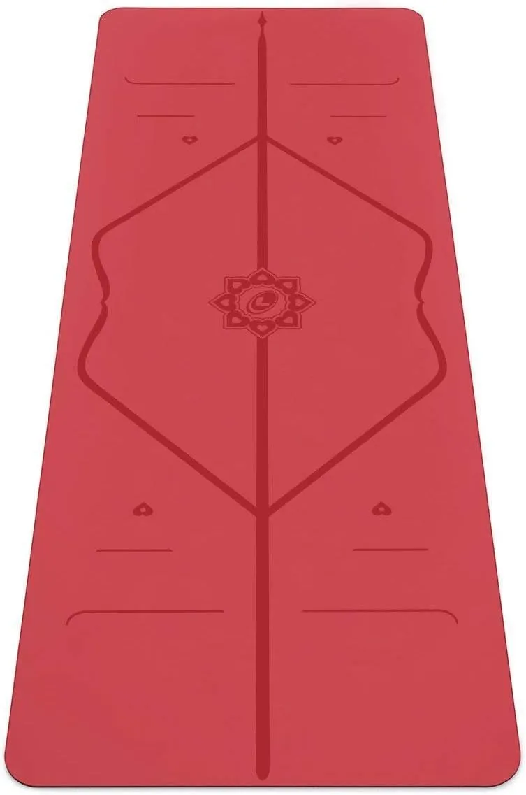 Liforme Travel Yoga mat – Patented Alignment System, Warrior-Like Grip, Non-Slip, Eco-Friendly, Ultra-Lightweight and Sweat Resistant, Made with Natural Rubber