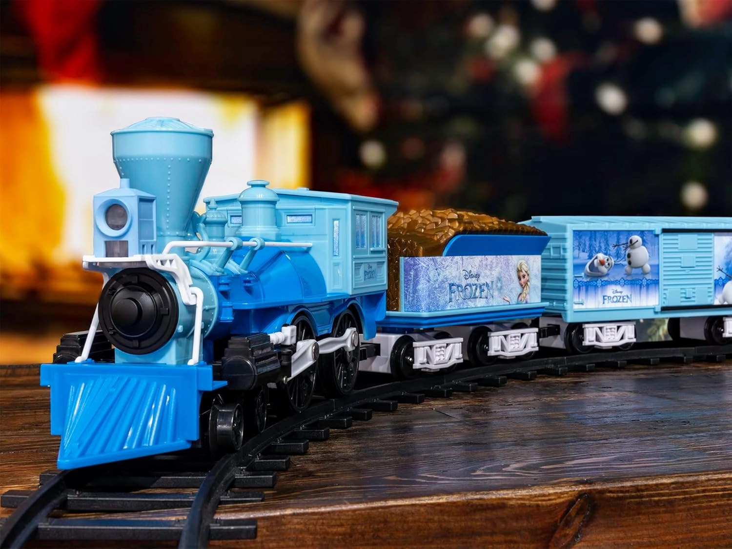 Lionel Disney's Frozen Ready-to-Play Set, Battery-Powered Model Train Set with Remote