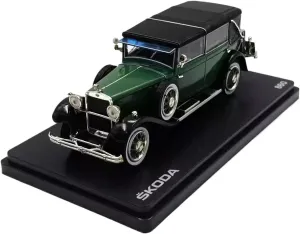 Metal Die Cast Toy Cars 1:43 for Skoda 860 Alloy Diecasts Toy Vehicles Miniature Scale Model Car Desktop Decoration for Home Or Office Décor(Green)