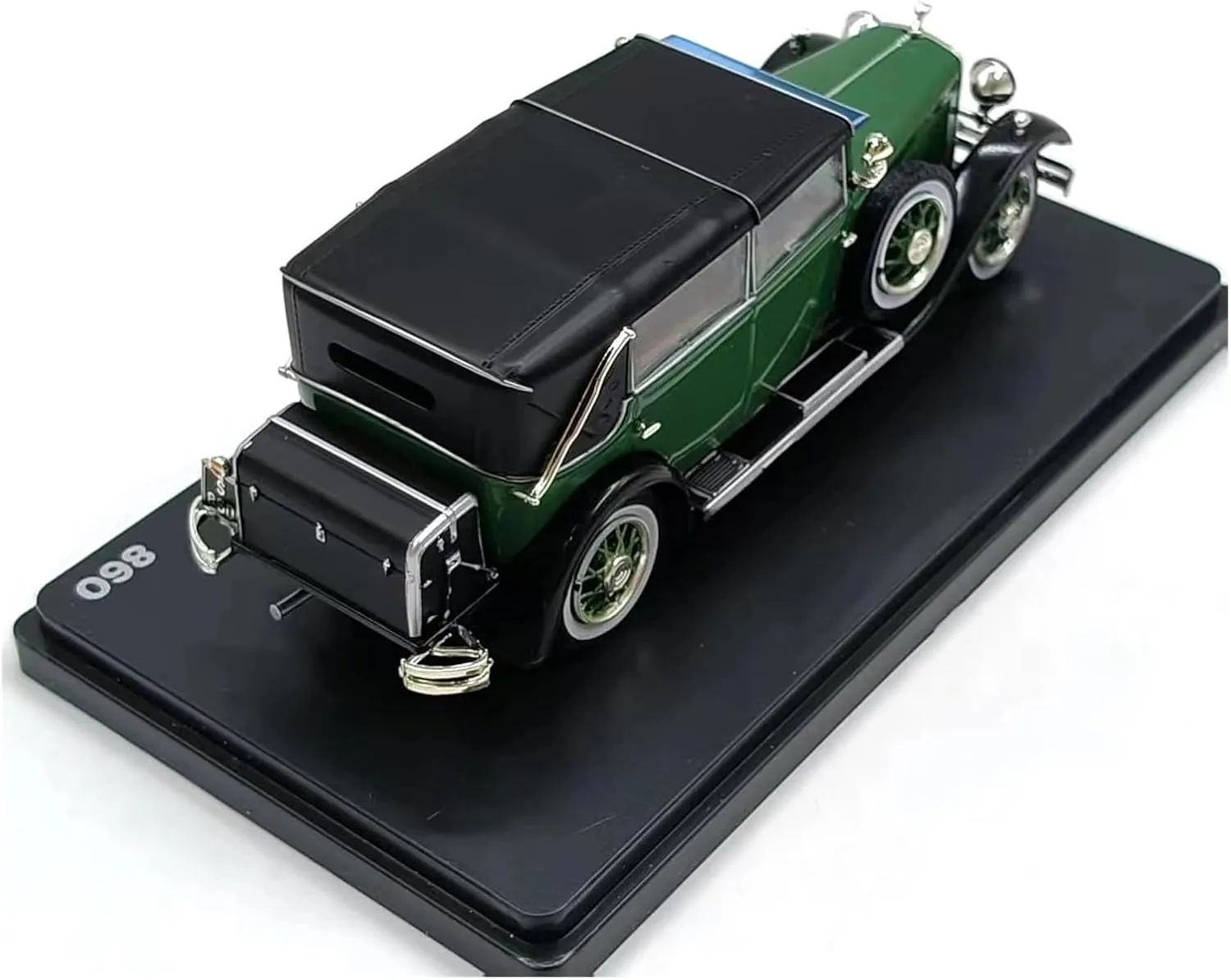 Metal Die Cast Toy Cars 1:43 for Skoda 860 Alloy Diecasts Toy Vehicles Miniature Scale Model Car Desktop Decoration for Home Or Office Décor(Green)