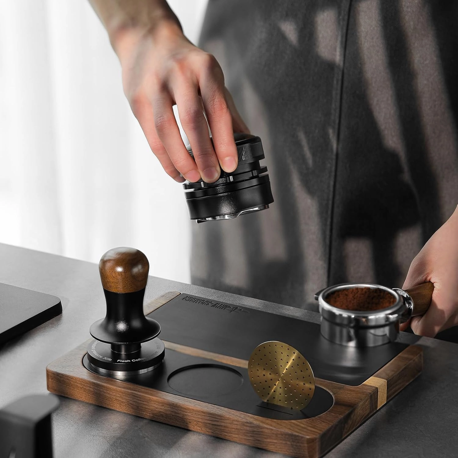 MHW-3BOMBER Espresso Tamping Station 51 53 54 58mm Espresso Accessories Station Tamper Holder Station Detachable Silicone Coffee Tamper Mat TS5151