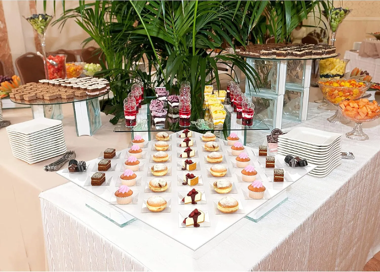 Mini Disposable Appetizer Plates - 100 Pack 2.95 In. x 2.95 in. Crystal Clear Plastic Dessert Plates - Elegant Design for Weddings, Birthdays, and Formal Parties - Stackable and Convenient - BPA Free