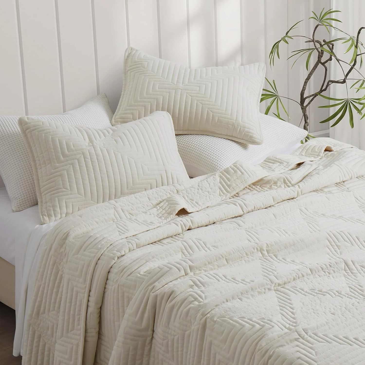 Oli Anderson Queen Size Quilts Comforter Sets with 2 Pillow Shams, Lightweight Bedspread Coverlet with Basket Weave Pattern, Quilted Blanket Thin Comforter Bed Cover Set for All Seasons, Beige