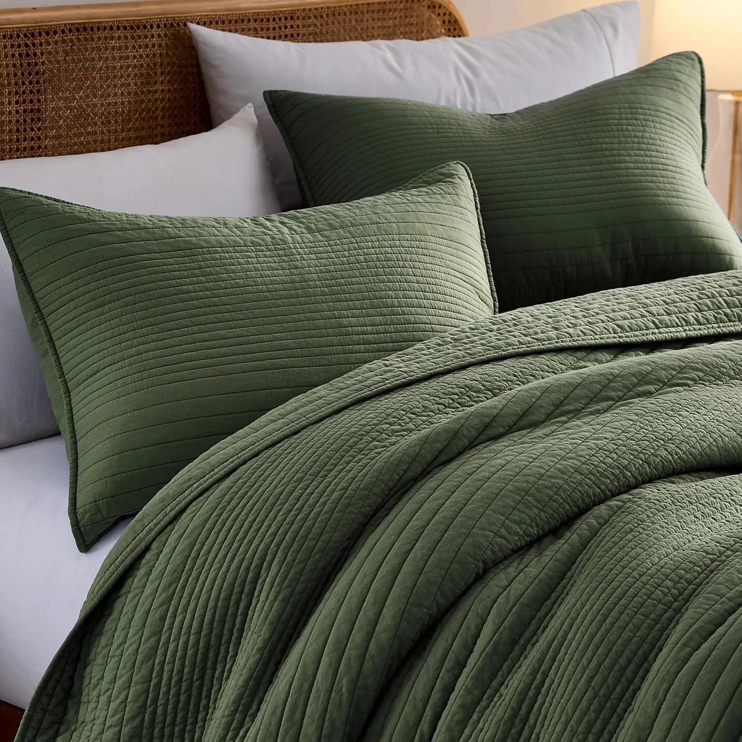 palassio Striped Olive Green 100% Cotton Quilt King Size Bedding Sets, Lightweight Crinkly Channel Pick Stitch Textured Bedspread Soft Shabby Chic Farmhouse Country Coverlet for All Season, 2 Shams