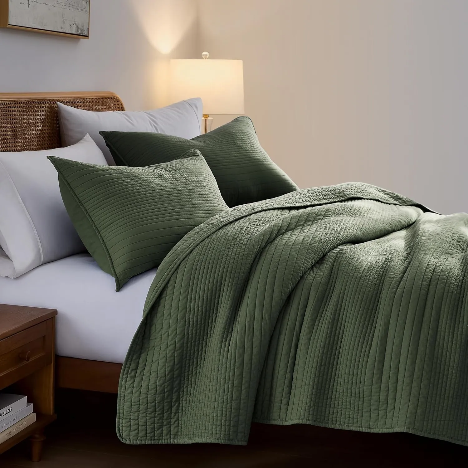 palassio Striped Olive Green 100% Cotton Quilt Queen Size Bedding Sets, Lightweight Crinkly Channel Pick Stitch Textured Bedspread Soft Shabby Chic Farmhouse Country Coverlet for All Season, 2 Shams