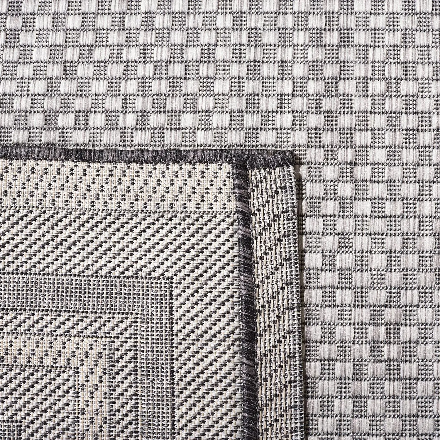 SAFAVIEH Courtyard Collection Accent Rug - 2'3" x 4', Light Grey & Black, Non-Shedding & Easy Care, Indoor/Outdoor & Washable-Ideal for Patio, Backyard, Mudroom (CY8475-37612)