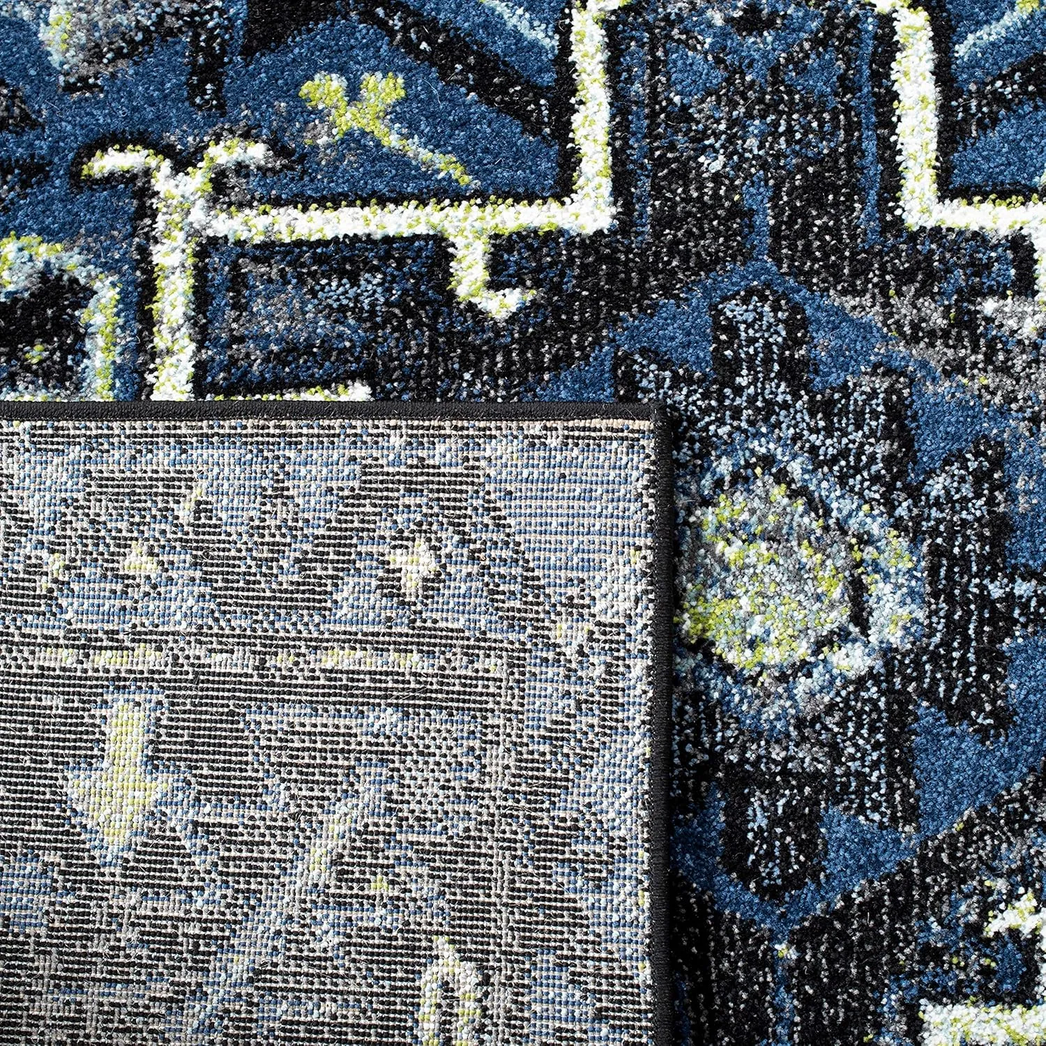 SAFAVIEH Vintage Hamadan Collection Area Rug - 5'3" x 7'6", Blue & Grey, Oriental Traditional Persian Design, Non-Shedding & Easy Care, Ideal for High Traffic Areas in Living Room, Bedroom (VTH211N)