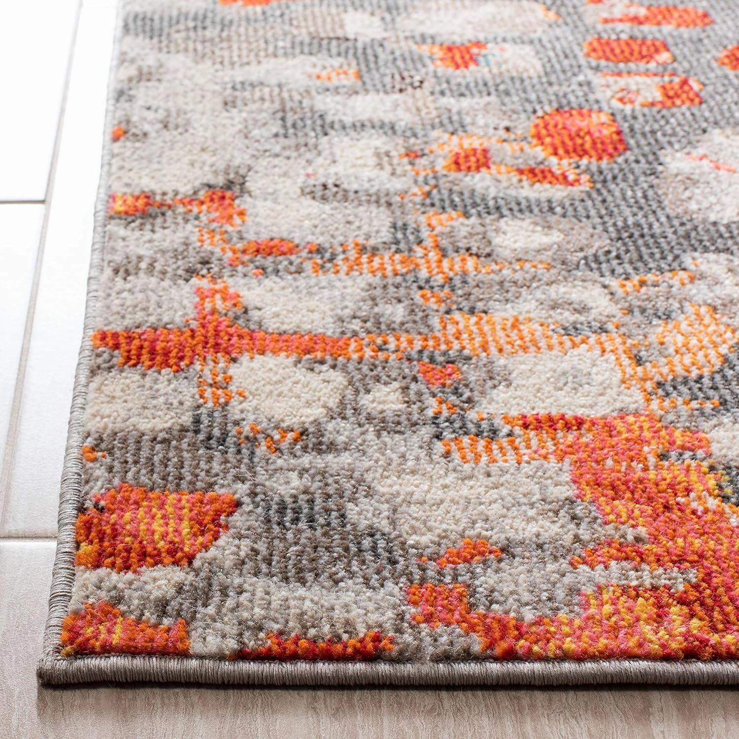 SAFAVIEH Area Rug 8x10 - Madison Collection - Large - Grey & Orange, Boho Abstract Distressed Design, Non-Shedding & Easy Cleaning, Ideal for Living Room, Bedroom, Office, Dining Space (MAD425H)