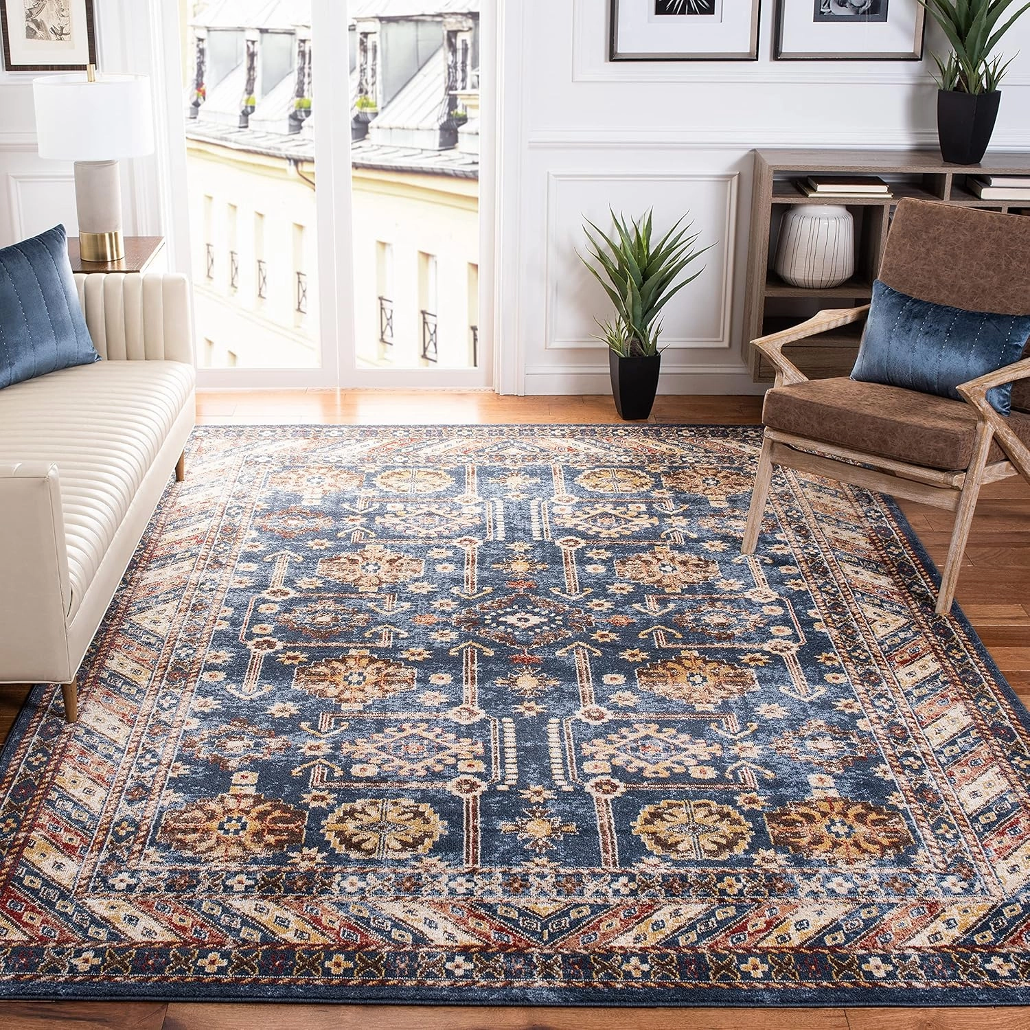 SAFAVIEH Bijar Collection Area Rug - 8' x 10', Royal & Ivory, Traditional Oriental Distressed Design, Non-Shedding & Easy Care, Ideal for High Traffic Areas in Living Room, Bedroom (BIJ653B)