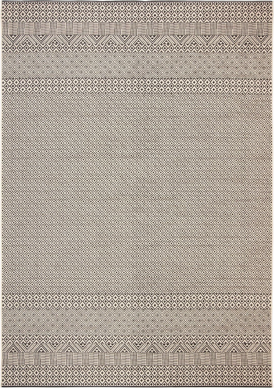 SAFAVIEH Courtyard Collection Area Rug - 8' x 10', Beige & Black, Moroccan Design, Non-Shedding & Easy Care, Indoor/Outdoor & Washable-Ideal for Patio, Backyard, Mudroom (CY6235-25612)