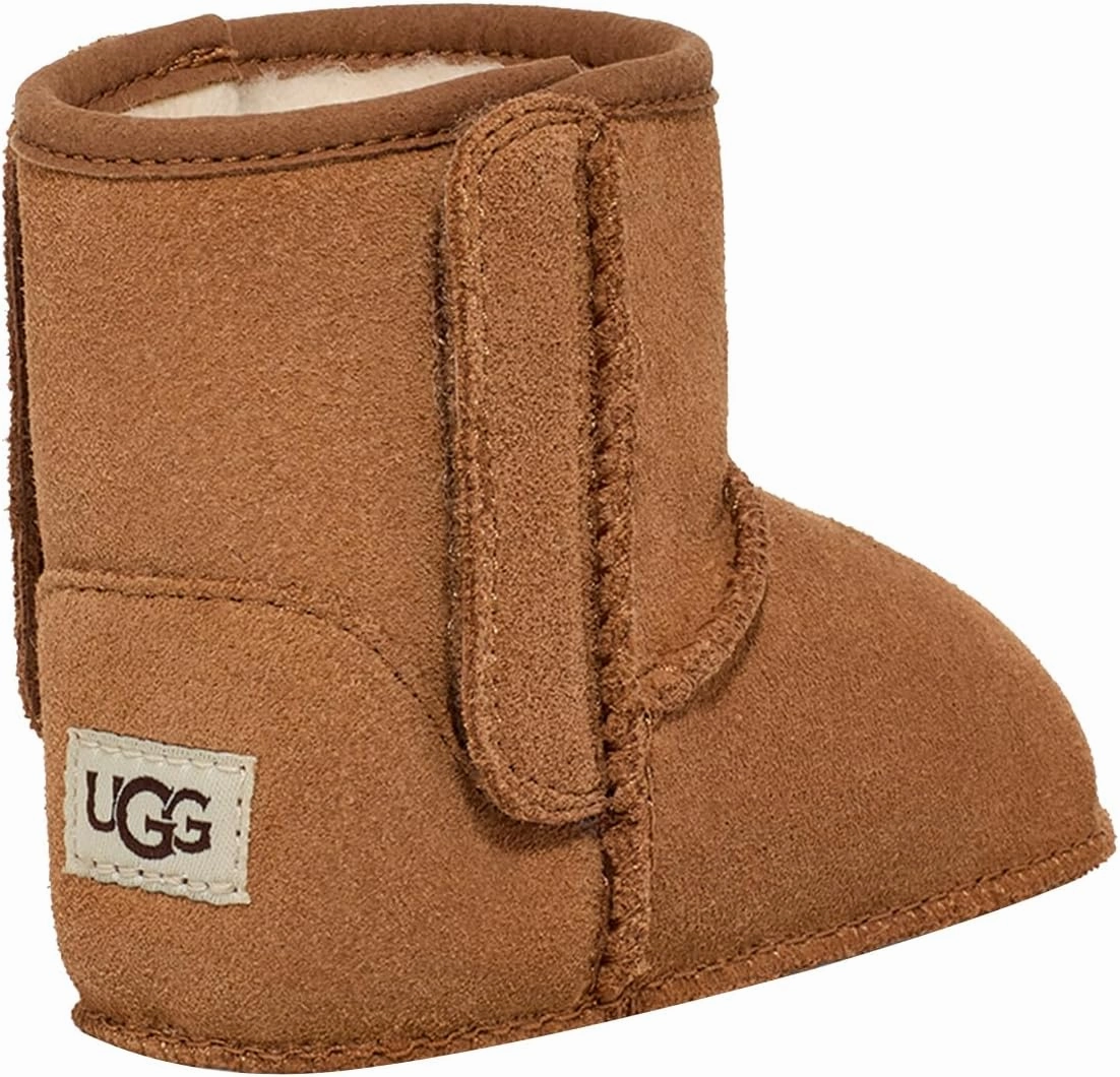UGG Unisex-Baby Classic and Lovey Gift Set Fashion Boot